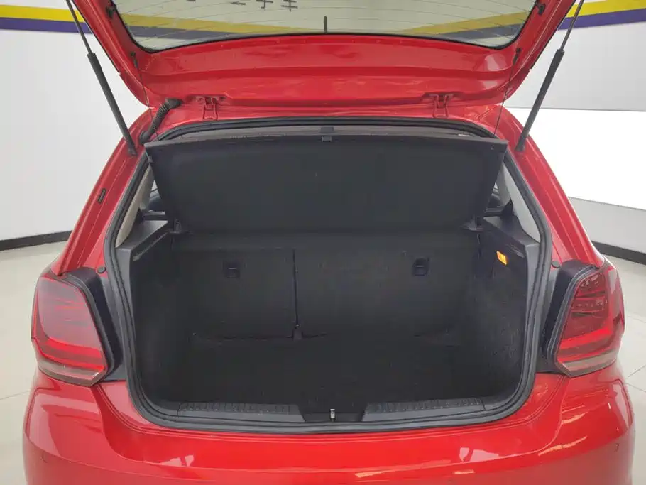 Volkswagen Polo — миниатюра 4