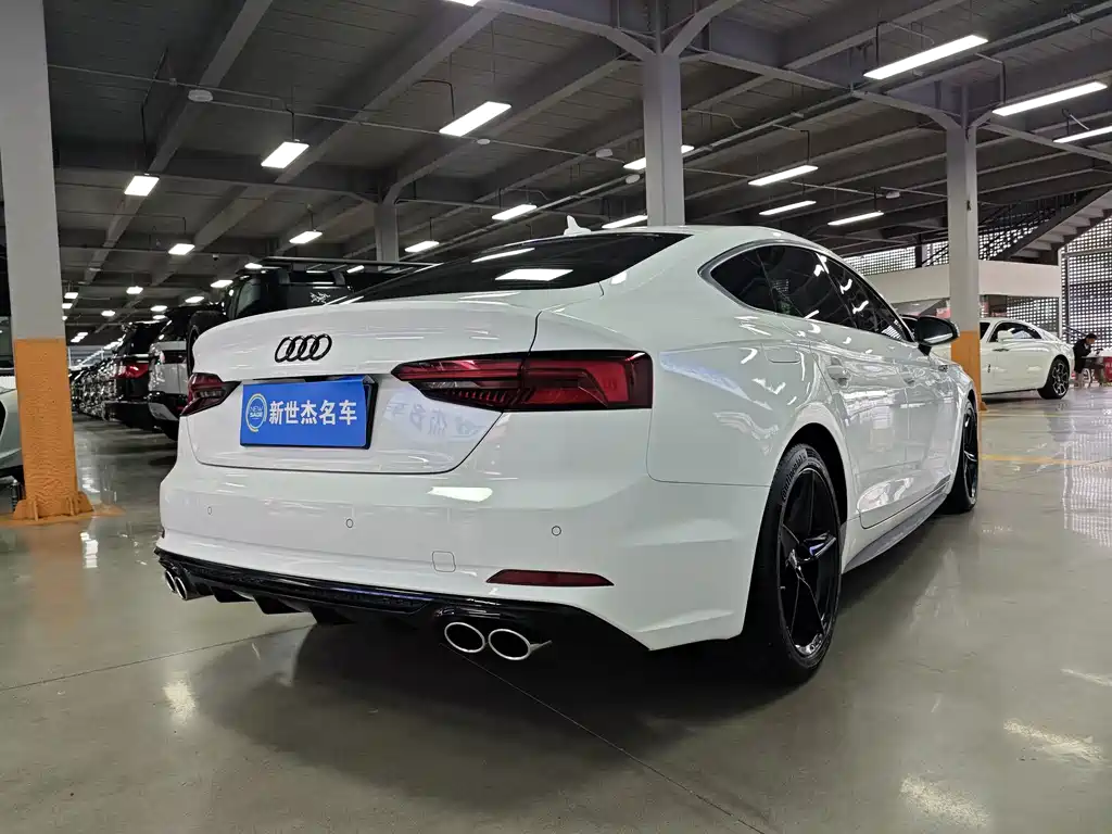 Audi A5 (Import) — миниатюра 14