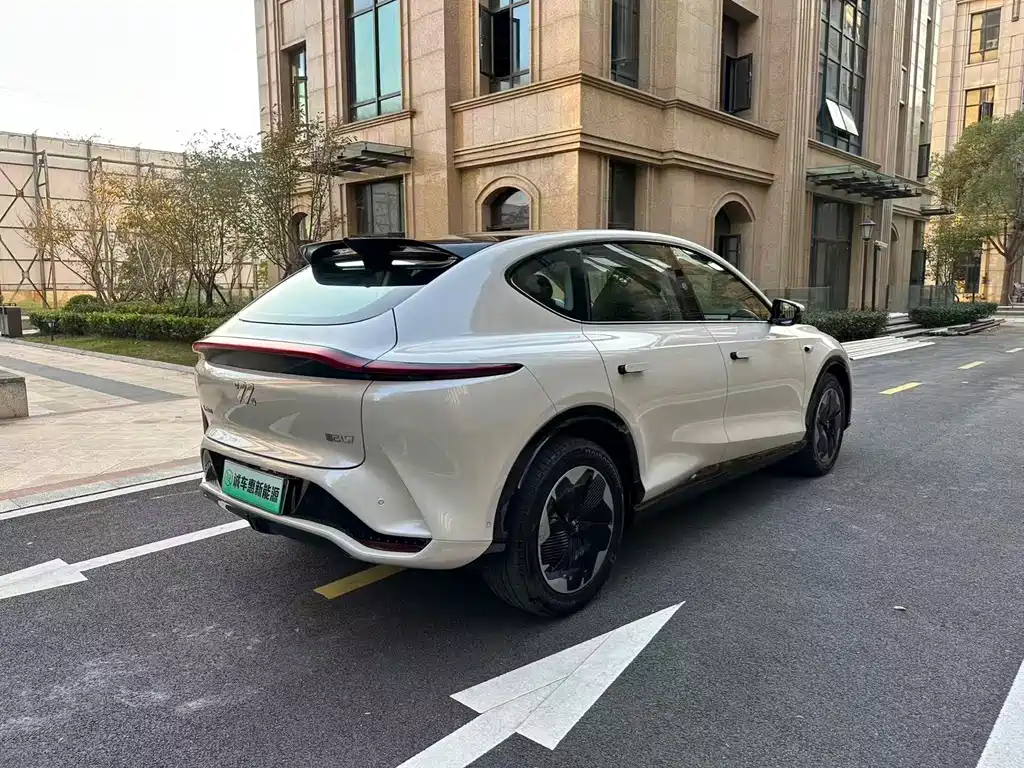 ZHIJI AUTOMOBILE ZHIJI LS7