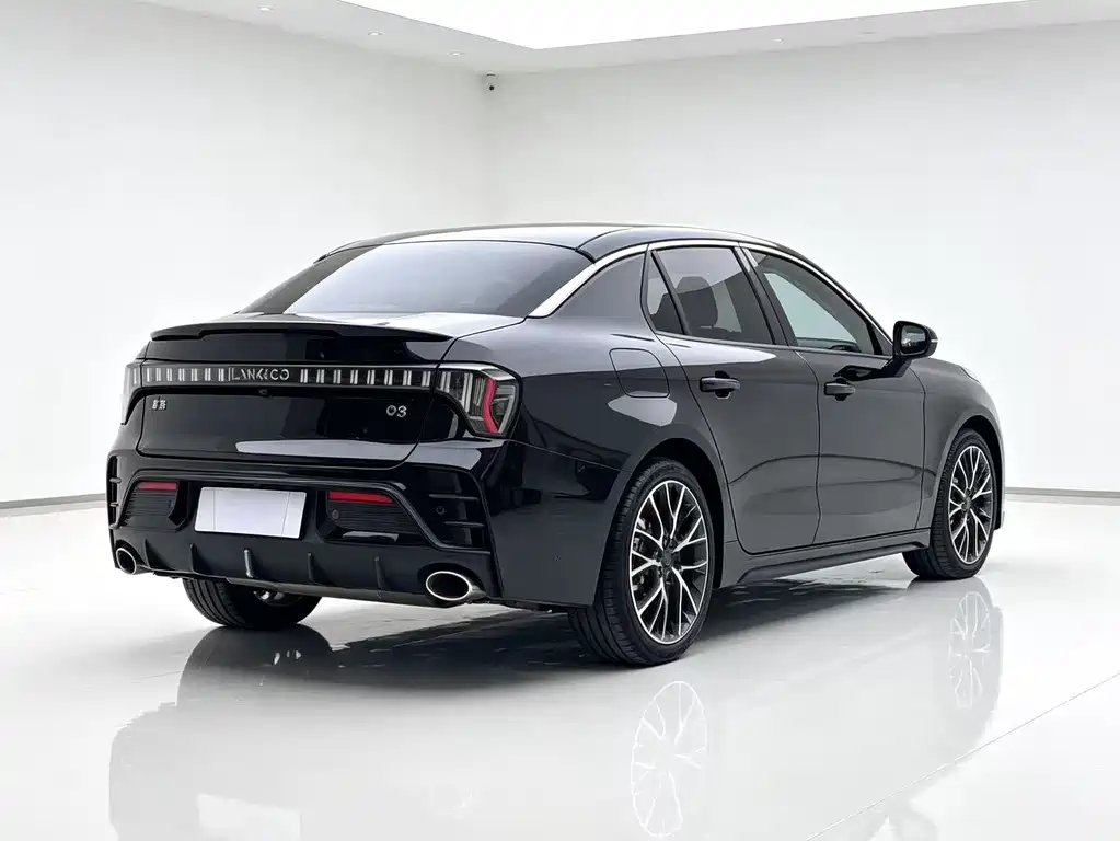 Lynk & Co 03 — миниатюра 8