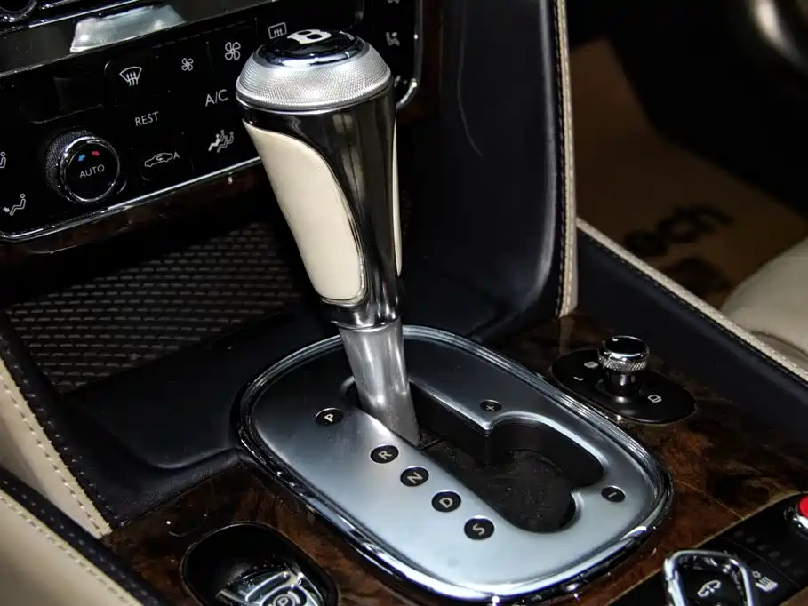 Bentley Flying Spur 2013 6.0T W12 Luxury