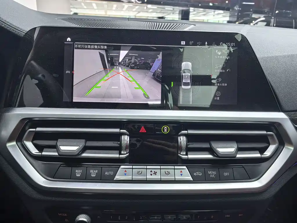 BMW 3 Series — миниатюра 15