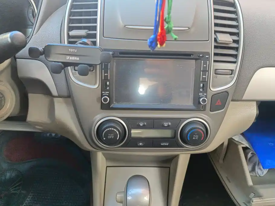 Nissan Sylphy — миниатюра 13