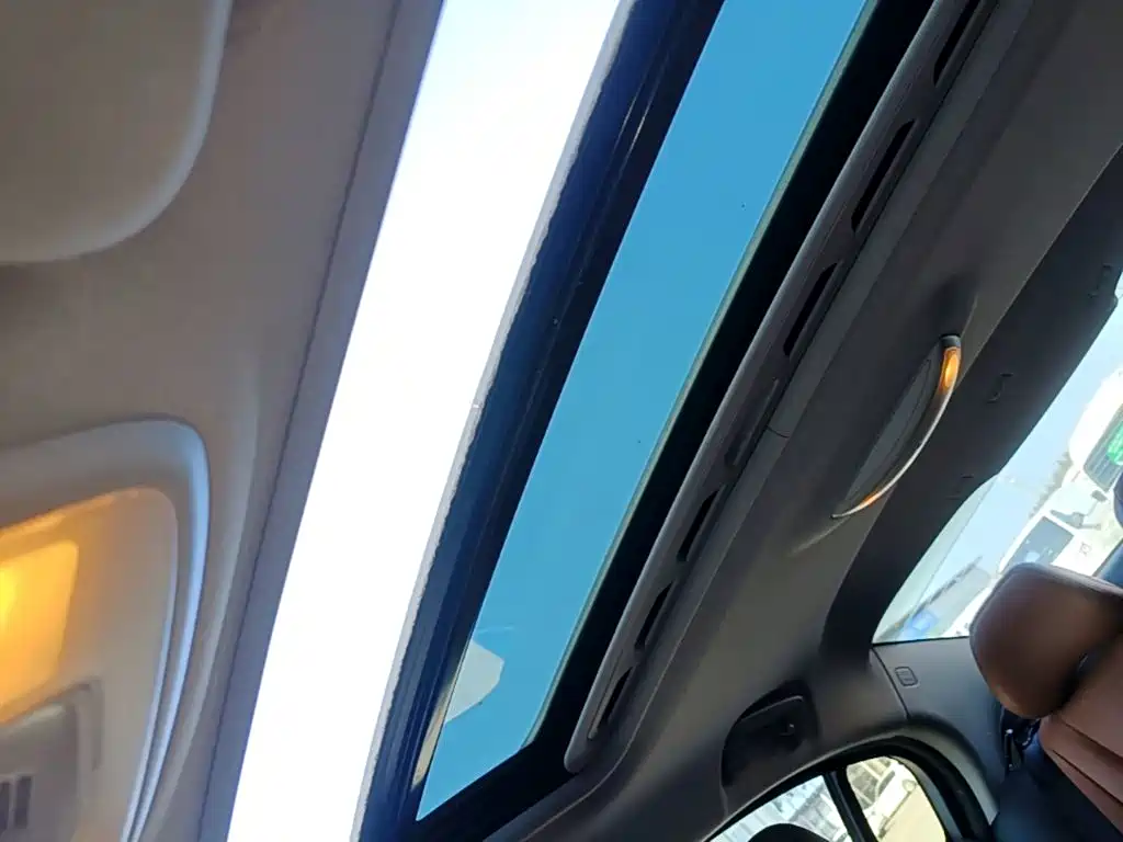 Volvo S60 — миниатюра 18