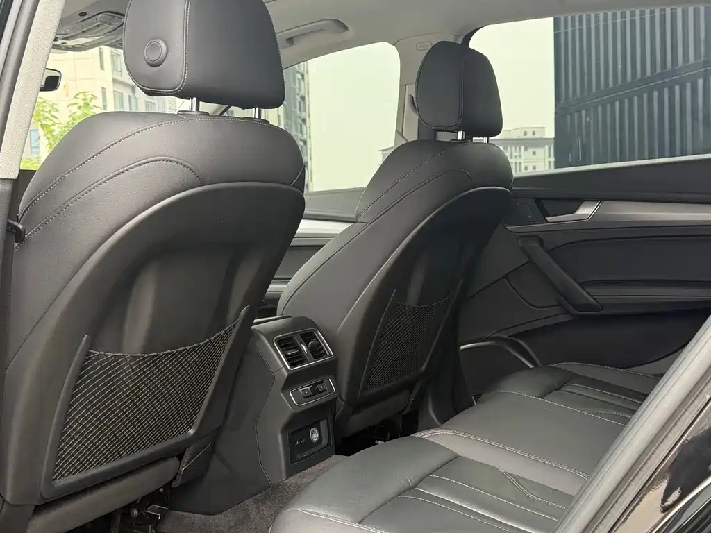Audi Q5L — миниатюра 7