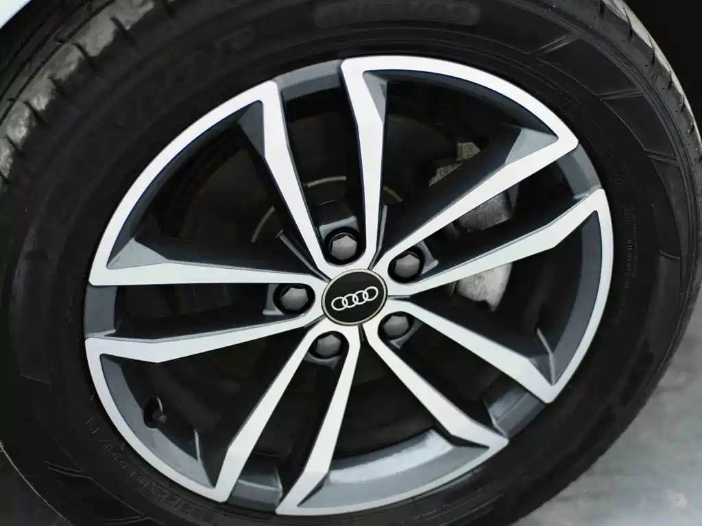 Audi Q3 — миниатюра 20