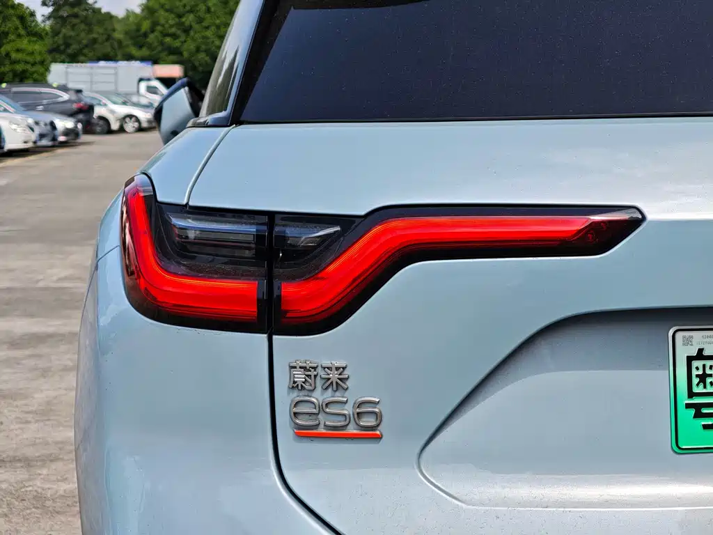NIO ES6 — миниатюра 6