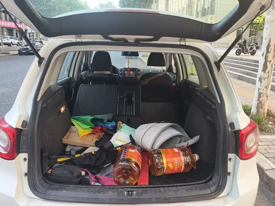 Volkswagen Tiguan — миниатюра 4