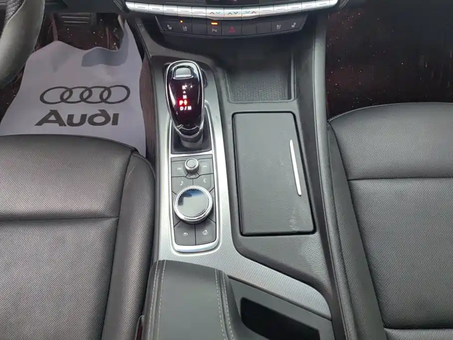 Cadillac CT5 — миниатюра 16