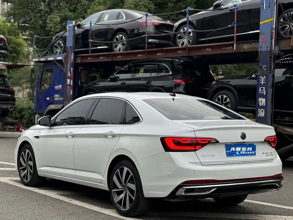Volkswagen Sagitar — миниатюра 21