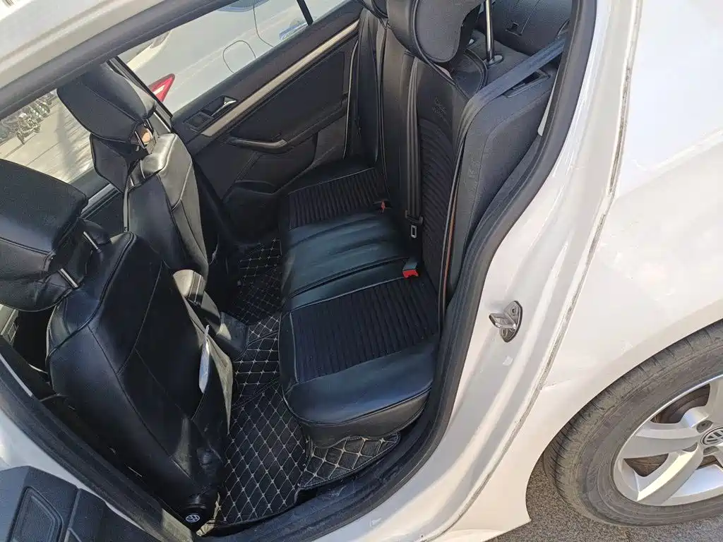 Volkswagen Lavida — миниатюра 13