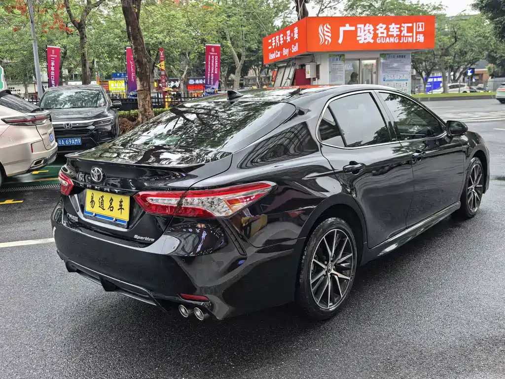 Toyota Camry 2021 2.5S