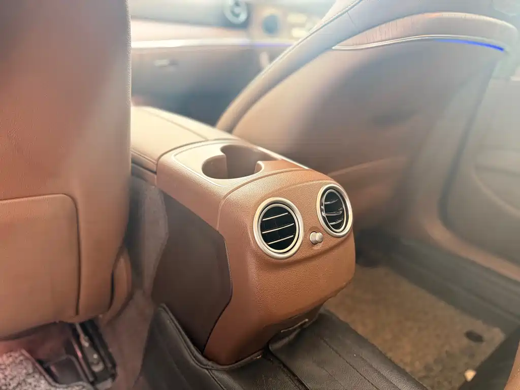 Mercedes-Benz E-Class New Energy — миниатюра 18