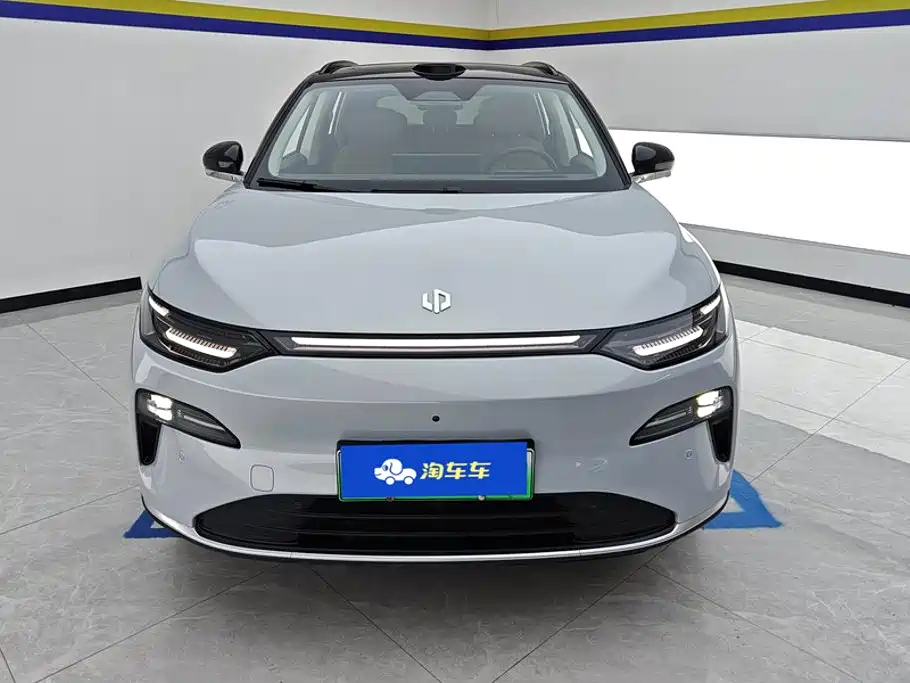Leapmotor Leapmotor C11 — миниатюра 2