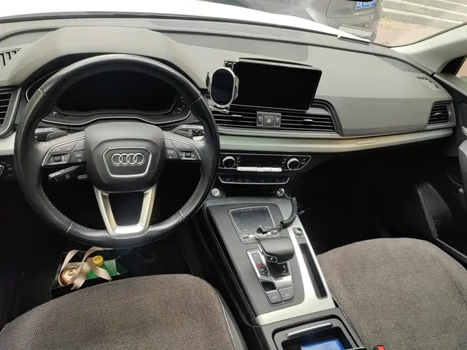 Audi Q5L — миниатюра 12