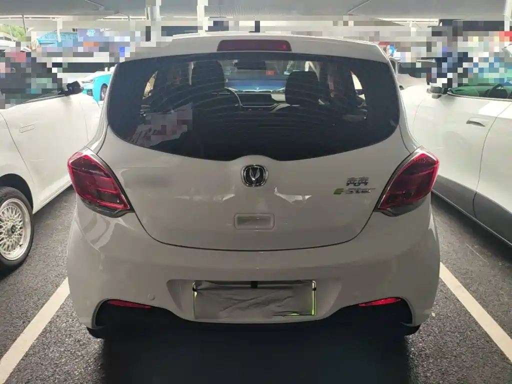 Changan Benben E-Star — миниатюра 6