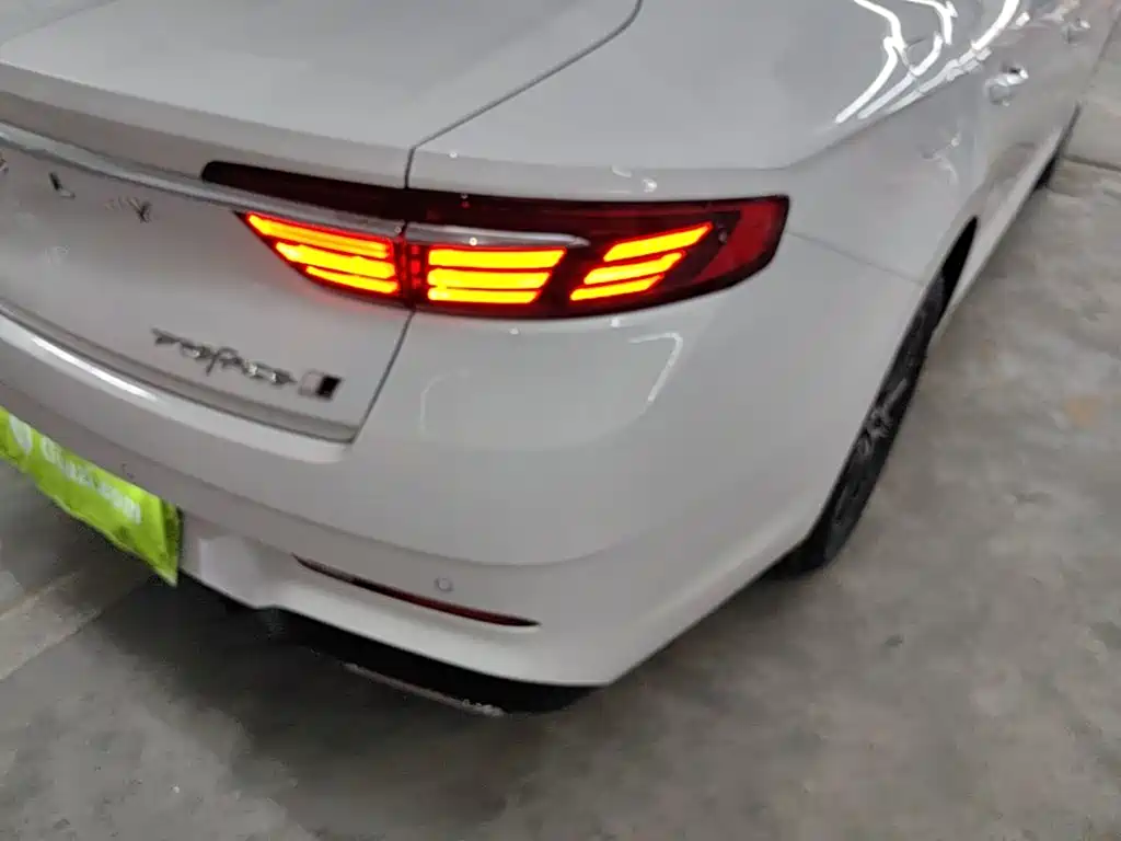 Geely Preface 2026 1.5TD