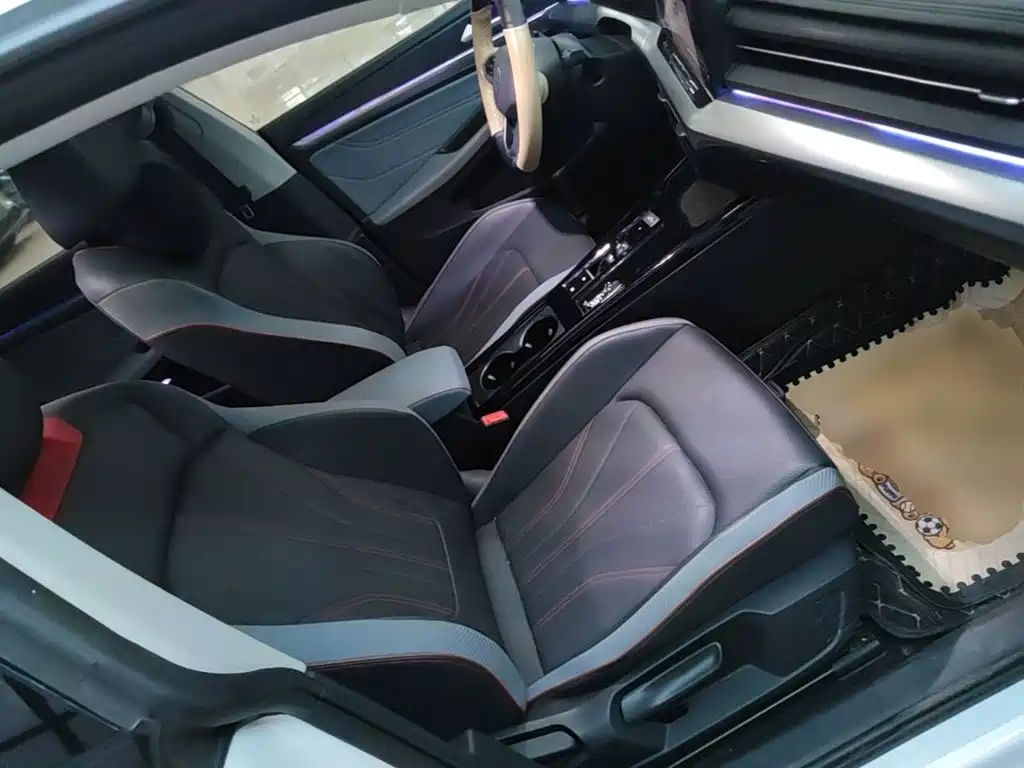 Volkswagen Lamando — миниатюра 25
