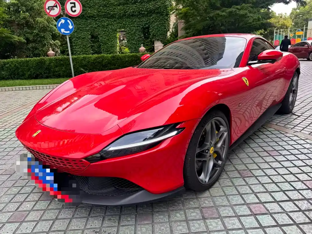 Ferrari Roma 2021