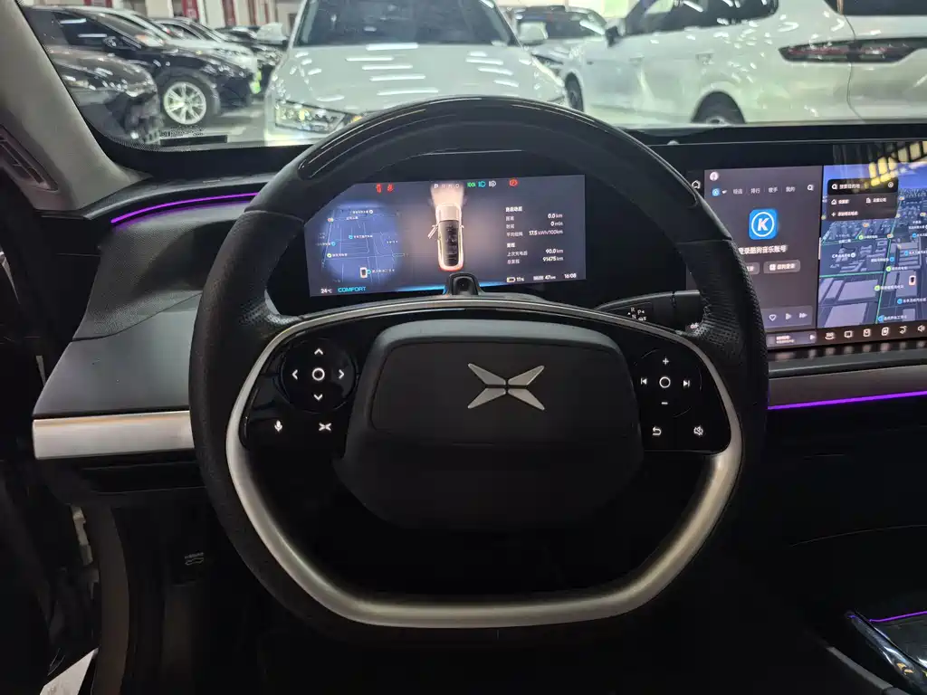 XPeng P7 — миниатюра 8