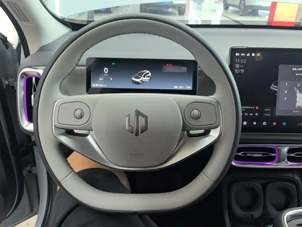 Leapmotor Leapmotor B10 — миниатюра 11