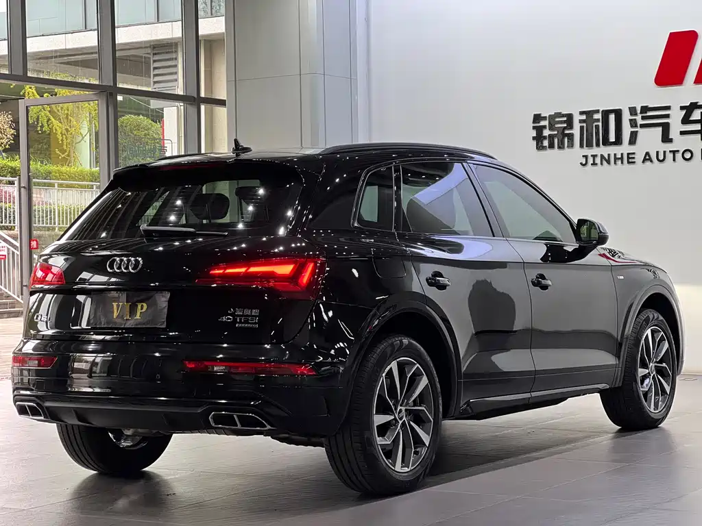 Audi Q5L — миниатюра 5