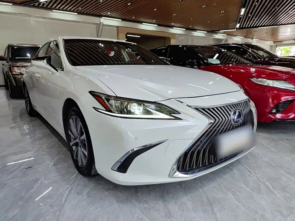 Lexus ES — миниатюра 4