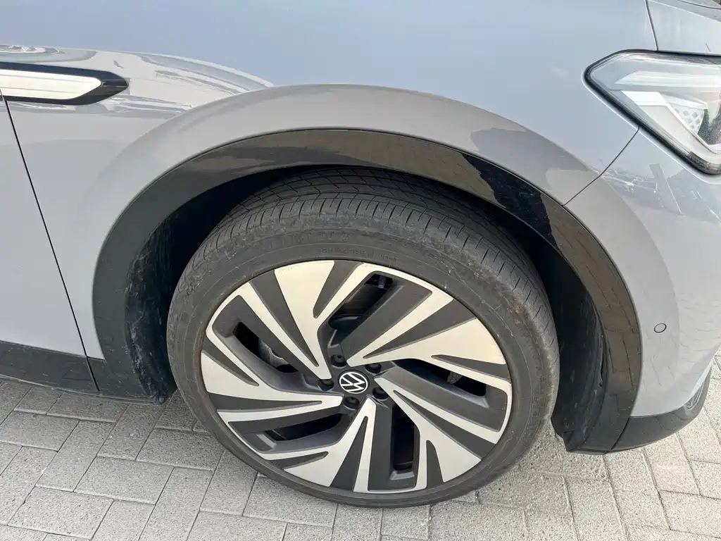 VOLKSWAGEN ID.4 CROZZ