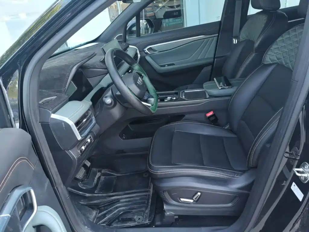 Geely Haoyue L — миниатюра 14