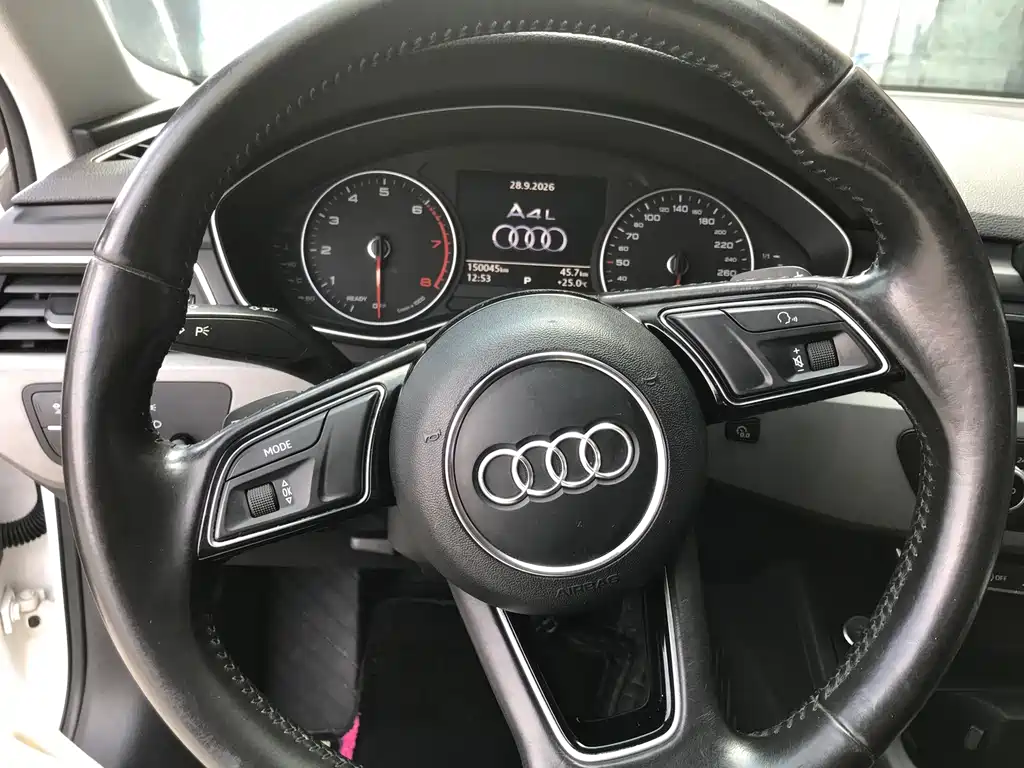 Audi A4L — миниатюра 10