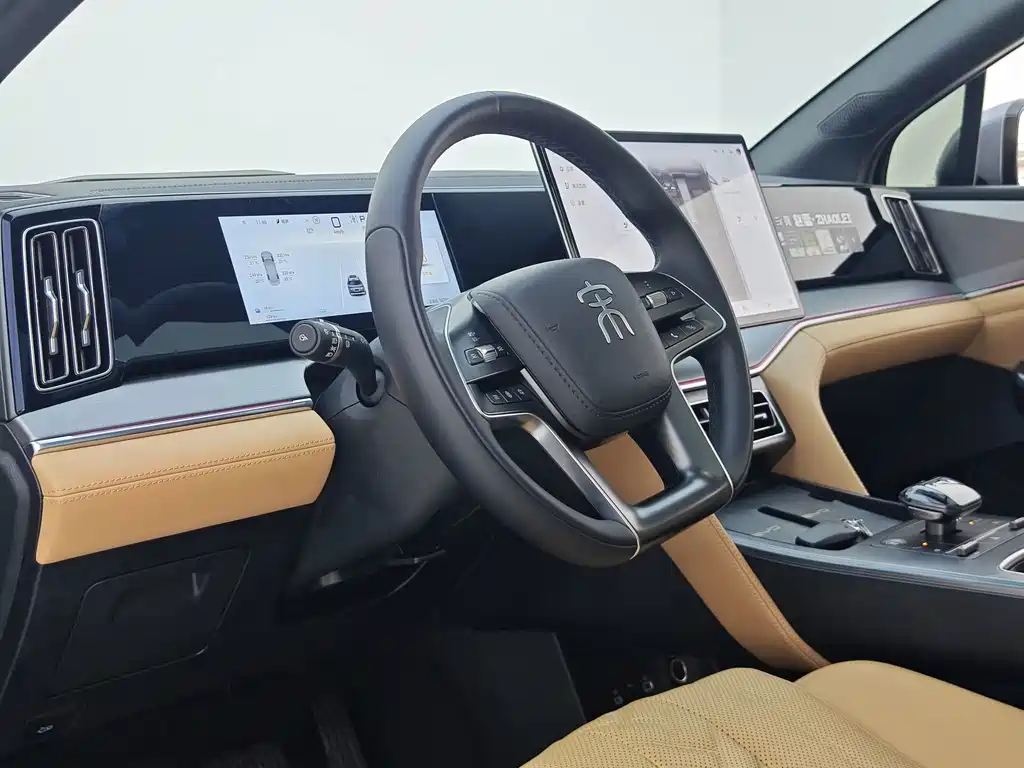 BYD L DM-i — миниатюра 15