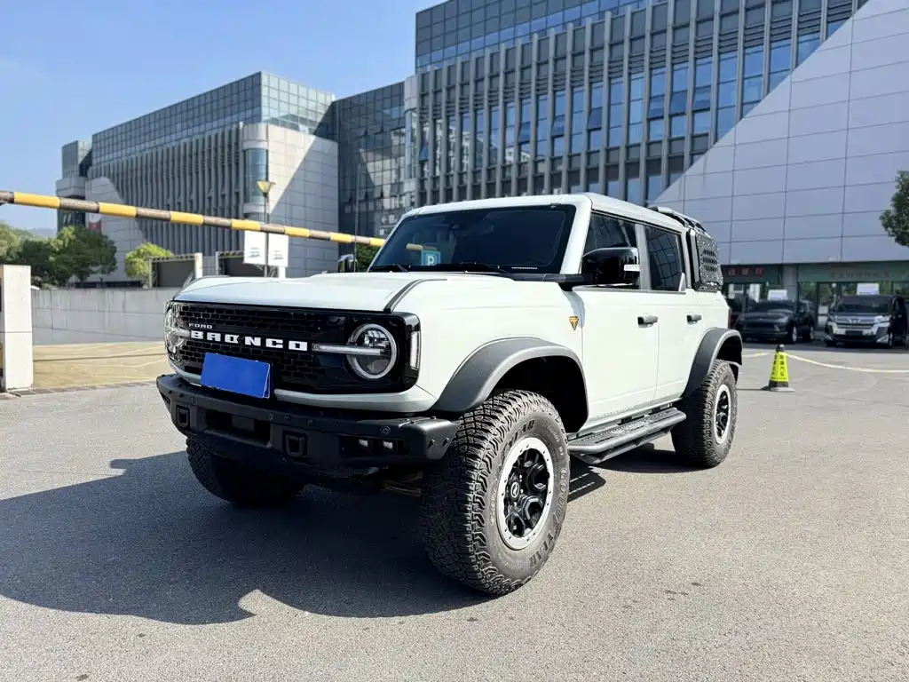 Ford Bronco