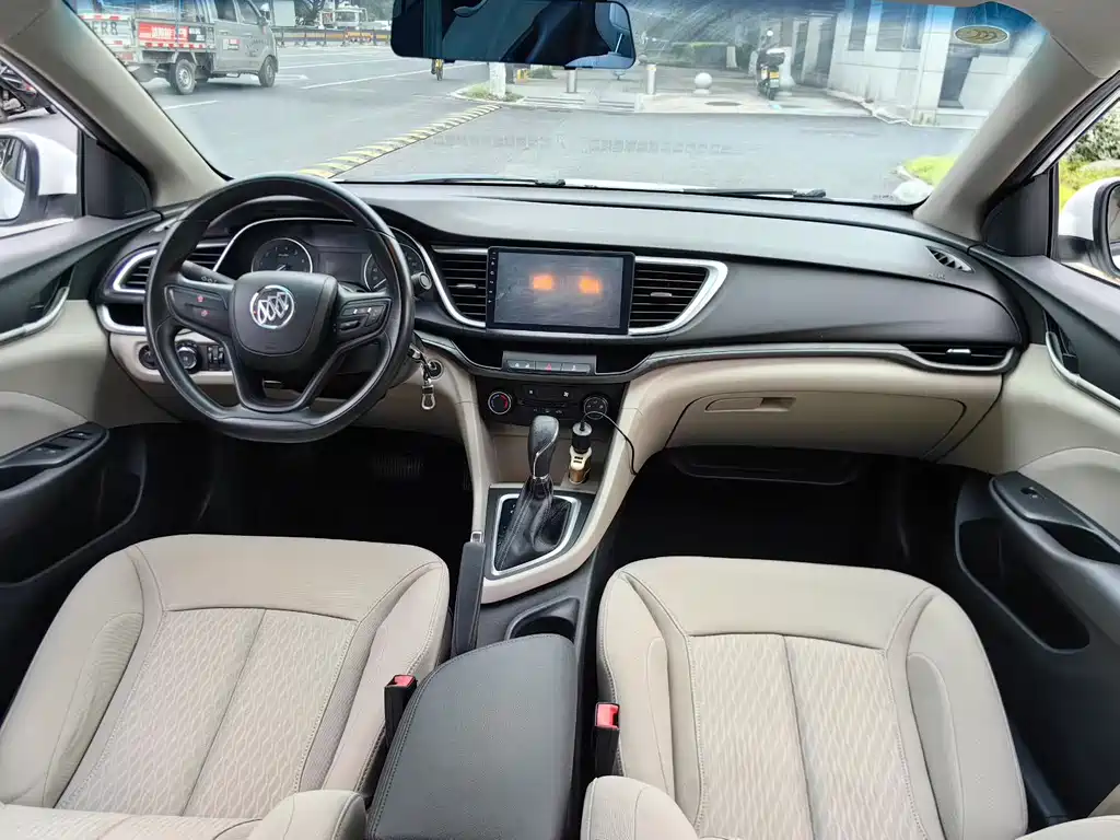 Buick Excelle — миниатюра 5