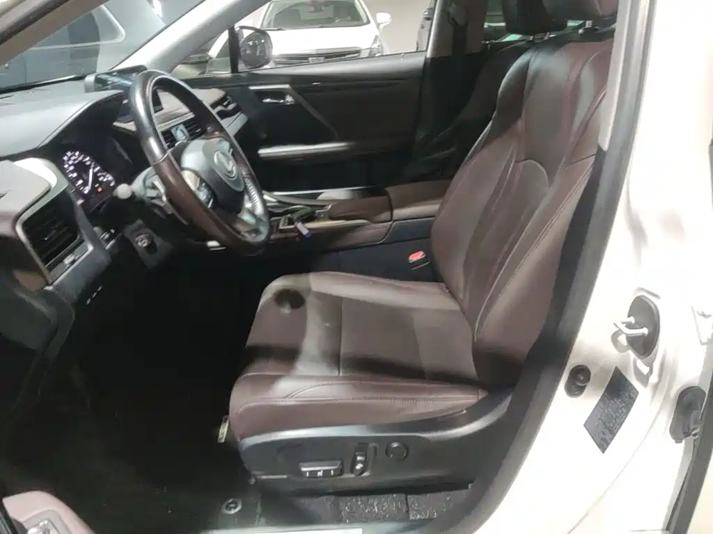 Lexus RX — миниатюра 15