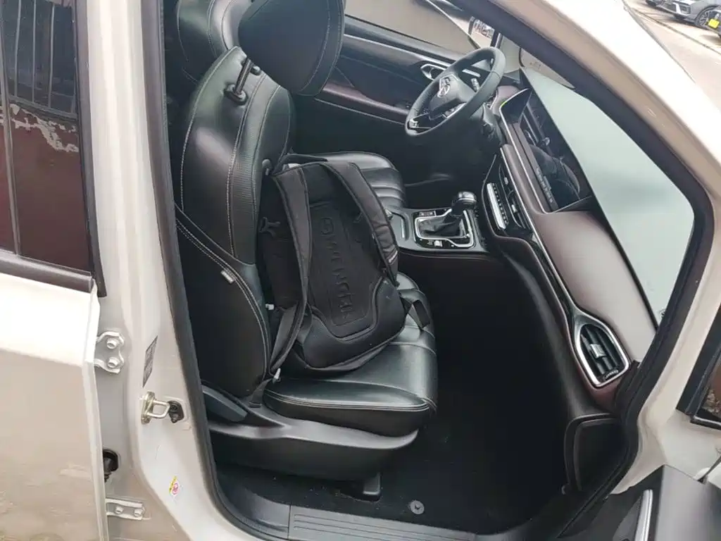 GAC Motor Trumpchi M6 — миниатюра 25
