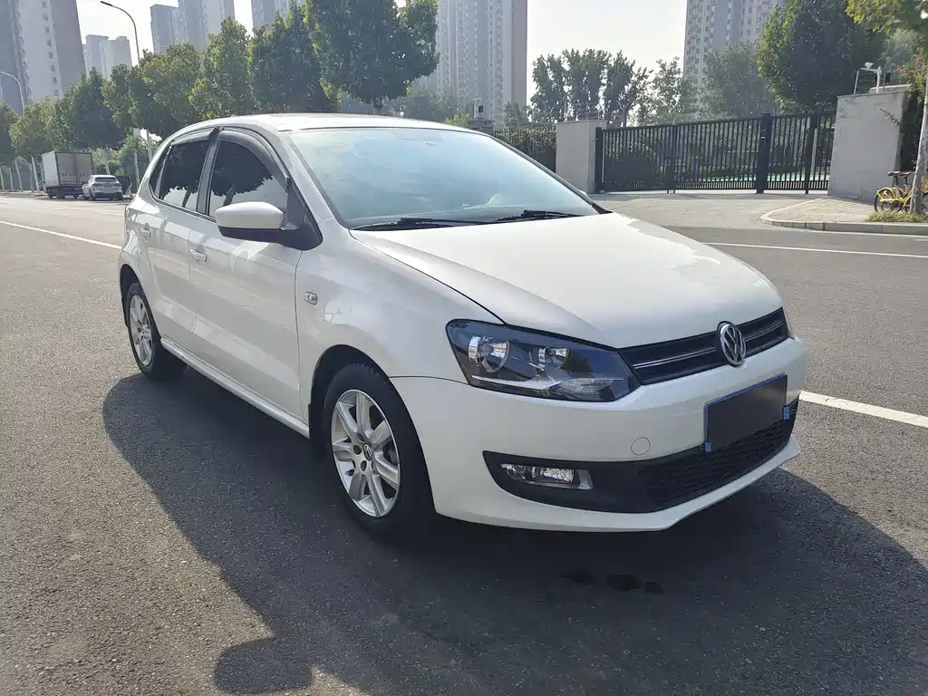 Volkswagen Polo — миниатюра 3