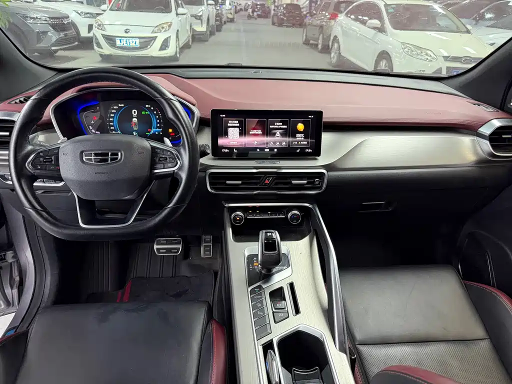 Geely Binyue — миниатюра 7