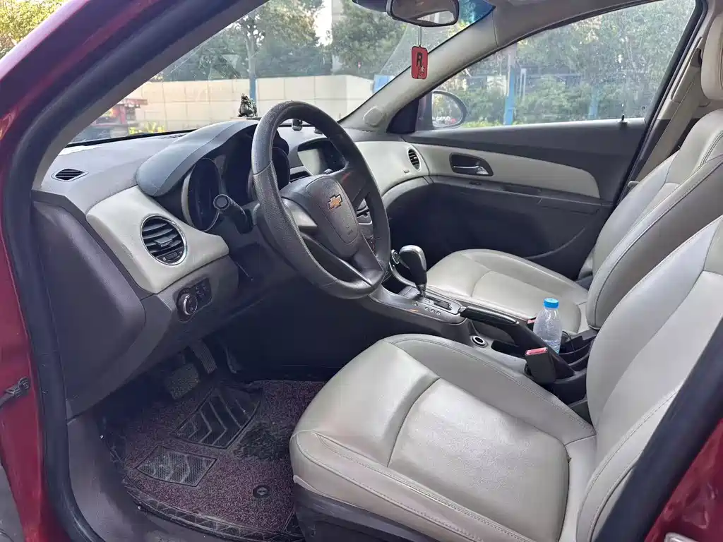 Chevrolet Cruze — миниатюра 2