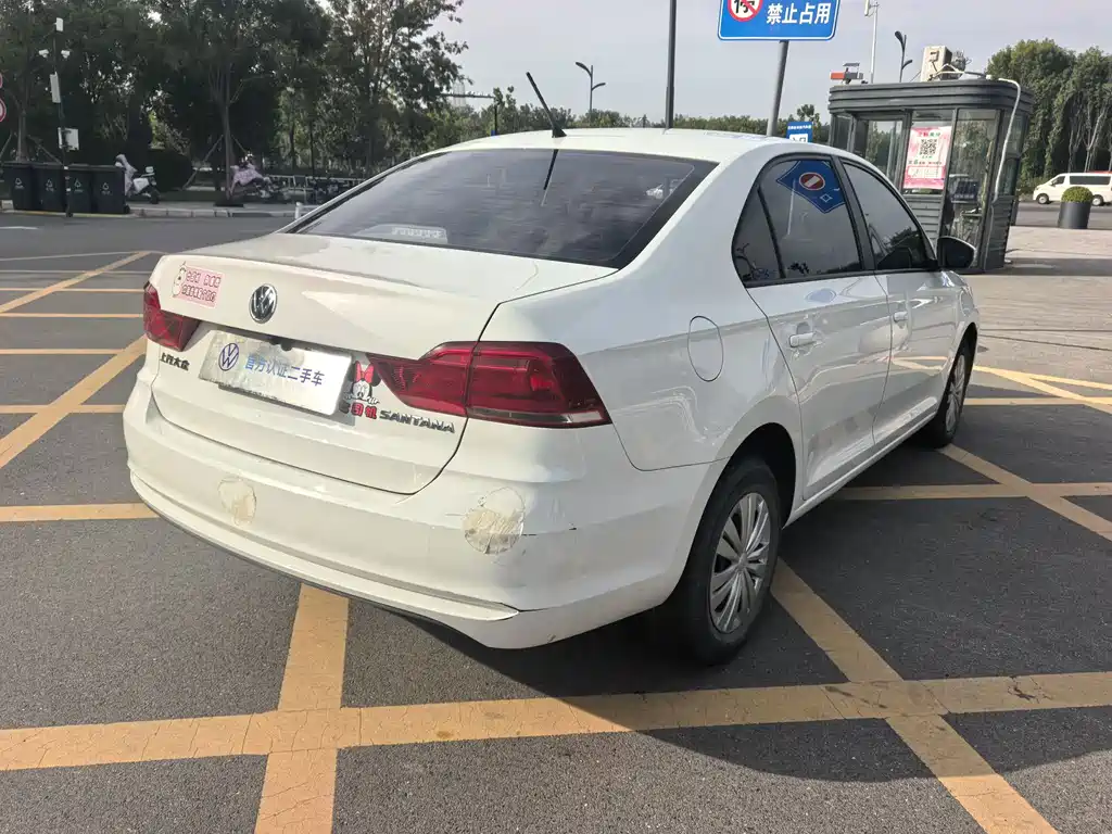 Volkswagen Santana — миниатюра 7