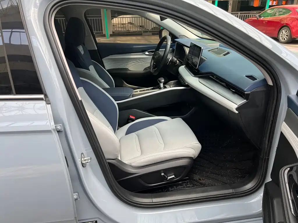 Geely Xingrui — миниатюра 5