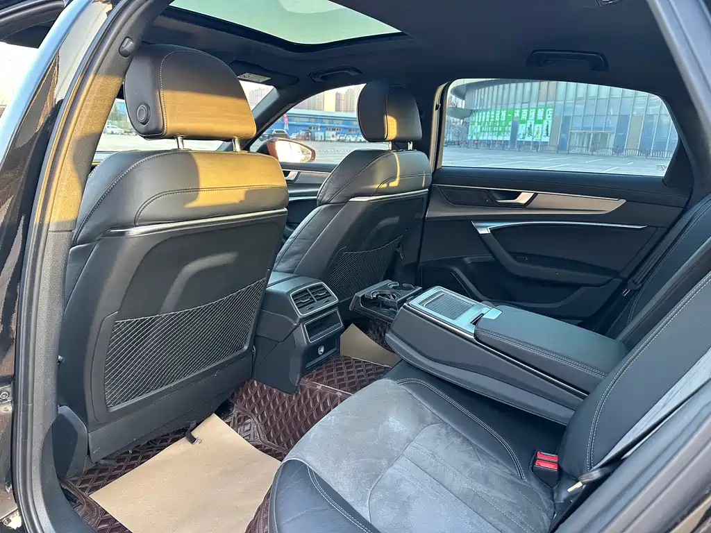 Audi A6L — миниатюра 9