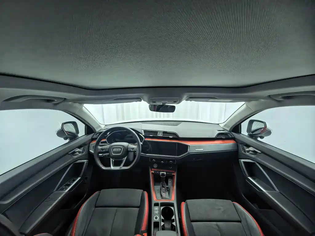 Audi Q3 — миниатюра 18