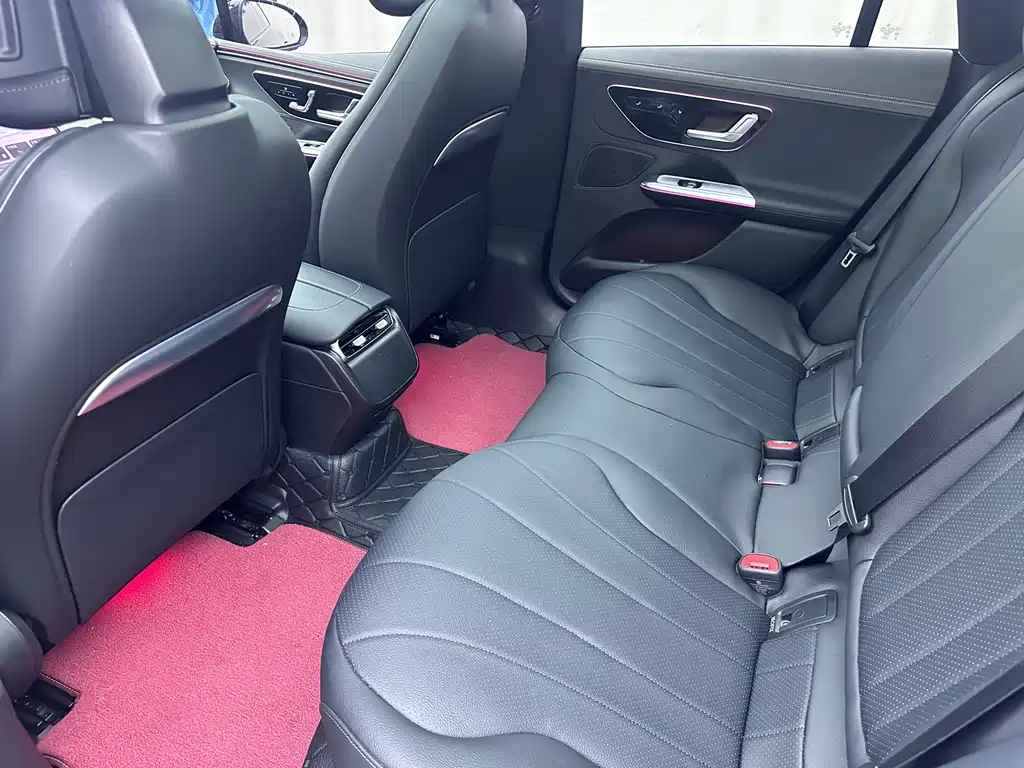 Mercedes-Benz EQE — миниатюра 13