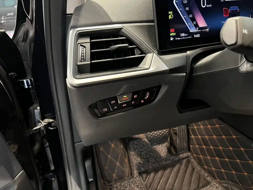 BMW 3 Series — миниатюра 11