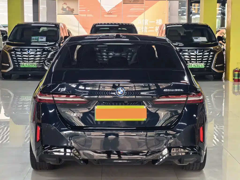 BMW i5 — миниатюра 16