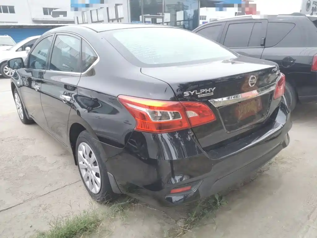 Nissan Sylphy — миниатюра 5