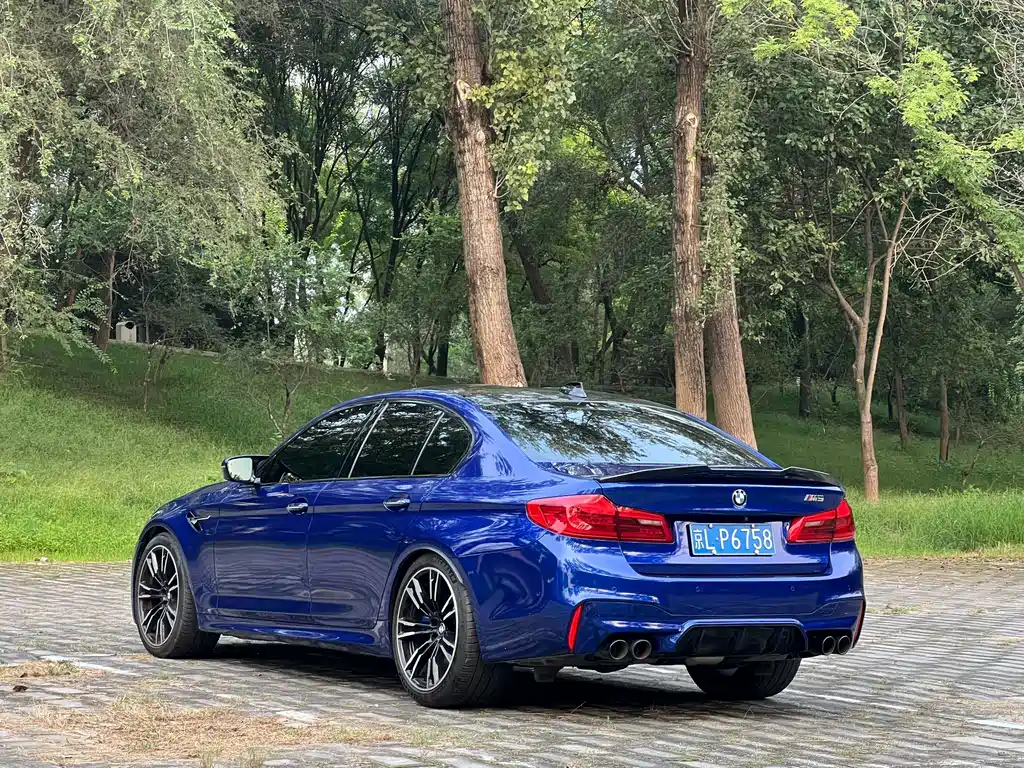 BMW M5 — миниатюра 14