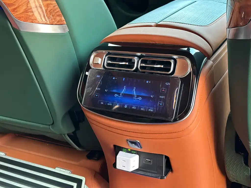 Mercedes-Benz Vito — миниатюра 22
