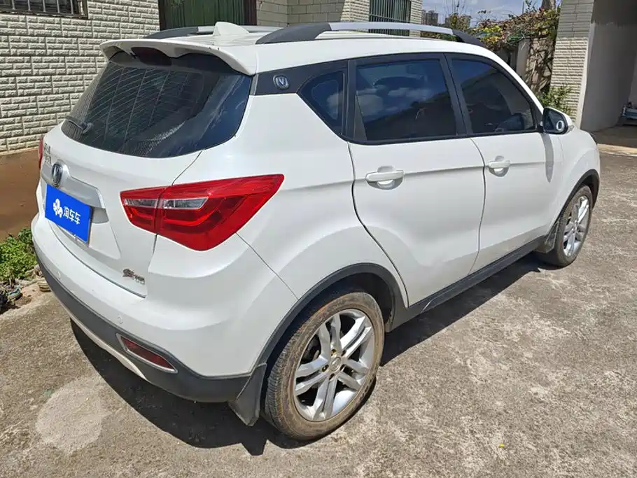 Changan CS35 — миниатюра 3
