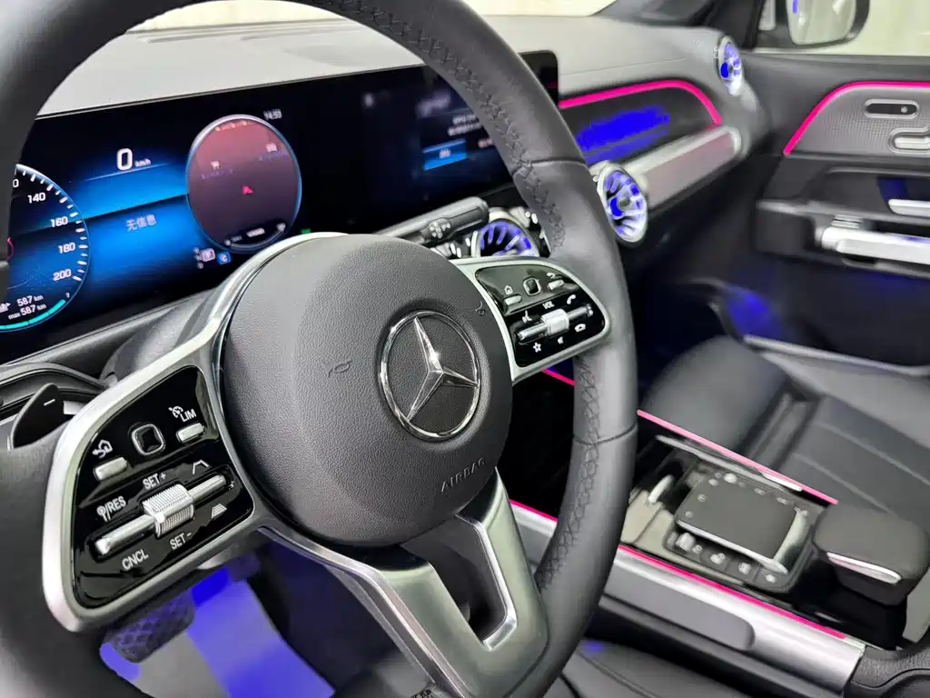 Mercedes-Benz EQB — миниатюра 7